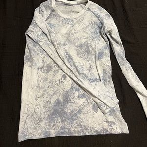 Lululemon swiftly tech long sleeve tye dye shirt. Full length. Perfect condition